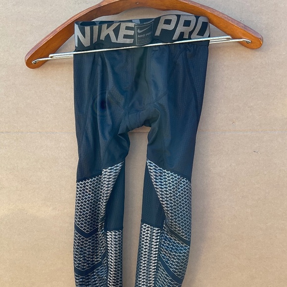 Nike Pro TUFF FOOTBALL TIGHTS 🏈 - Picture 1 of 14